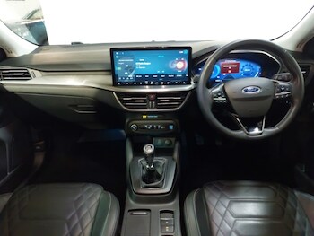 Used Ford Focus 2022 for sale - 76427342: Photo