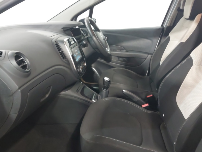 Used Renault Captur 2018 for sale - 77907693: Photo 5