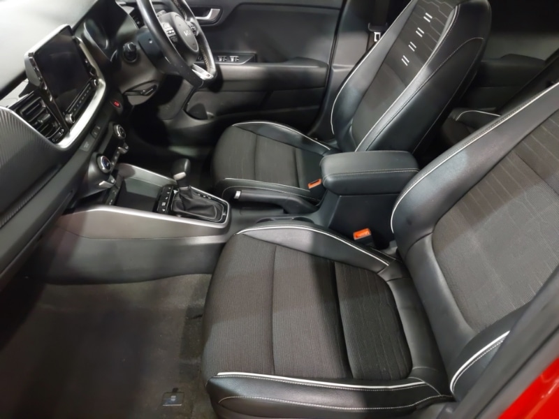 Used Kia Stonic 2022 for sale - 76707708: Photo 5