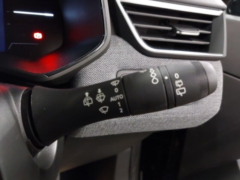 Used Renault Clio 2023 for sale - 77183487: Photo 14