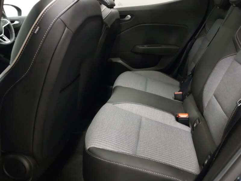 Used Renault Clio 2023 for sale - 77183487: Photo 6