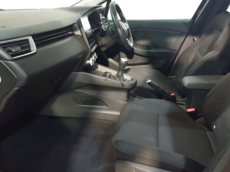 Used Renault Clio 2021 for sale - 76455944: Photo 5