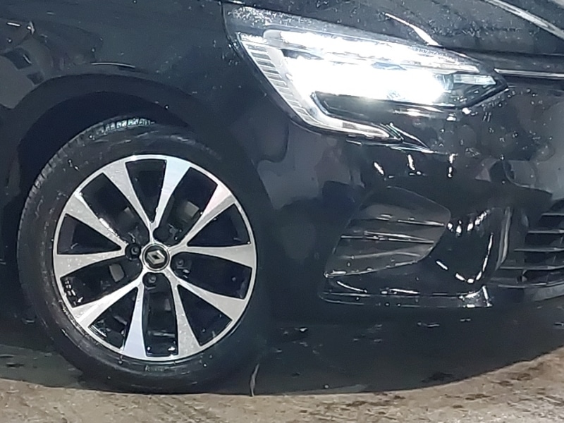 Used Renault Clio 2021 for sale - 76455944: Photo 9