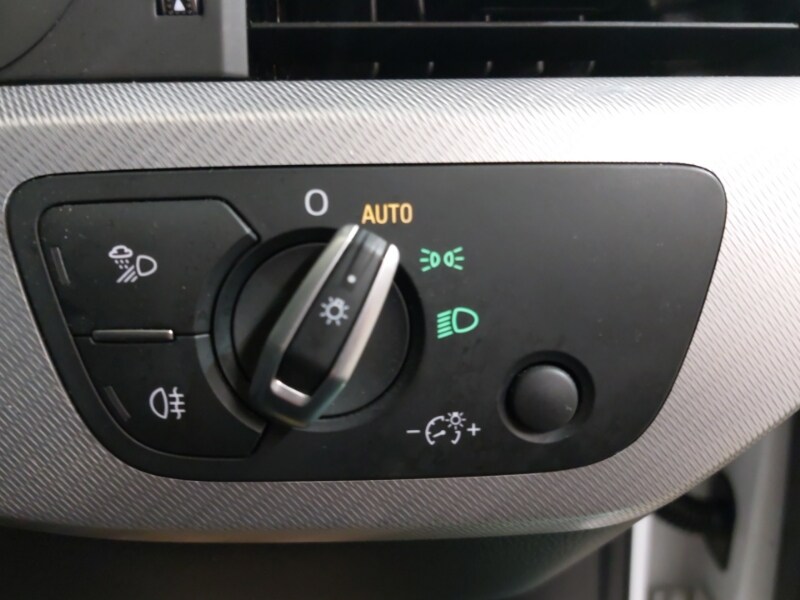 Used Audi A4 2019 for sale - 77933251: Photo 12