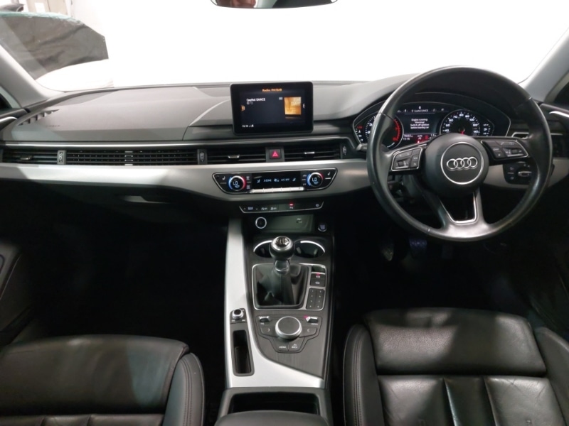 Used Audi A4 2019 for sale - 77933251: Photo 2