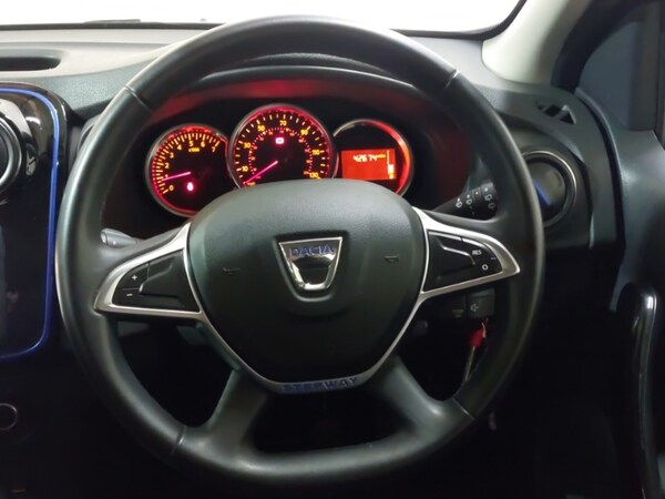 Used Dacia Sandero Stepway 2020 for sale - 76275607: Photo 10