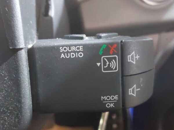 Used Dacia Sandero Stepway 2020 for sale - 76275607: Photo 12