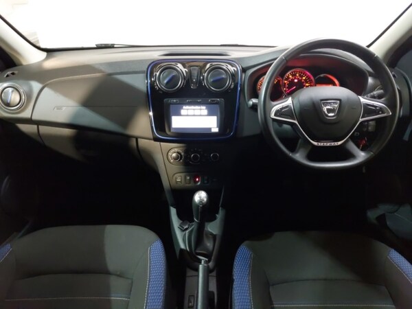 Used Dacia Sandero Stepway 2020 for sale - 76275607: Photo 2