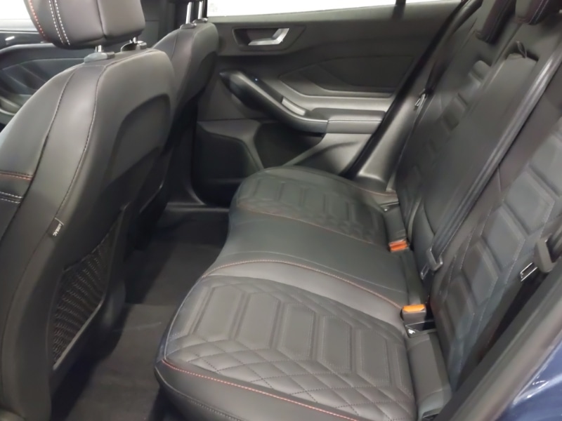 Used Ford Focus 2022 for sale - 76974856: Photo 6