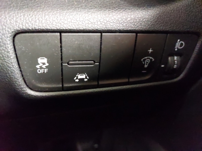 Used Hyundai KONA 2019 for sale - 76932454: Photo 18