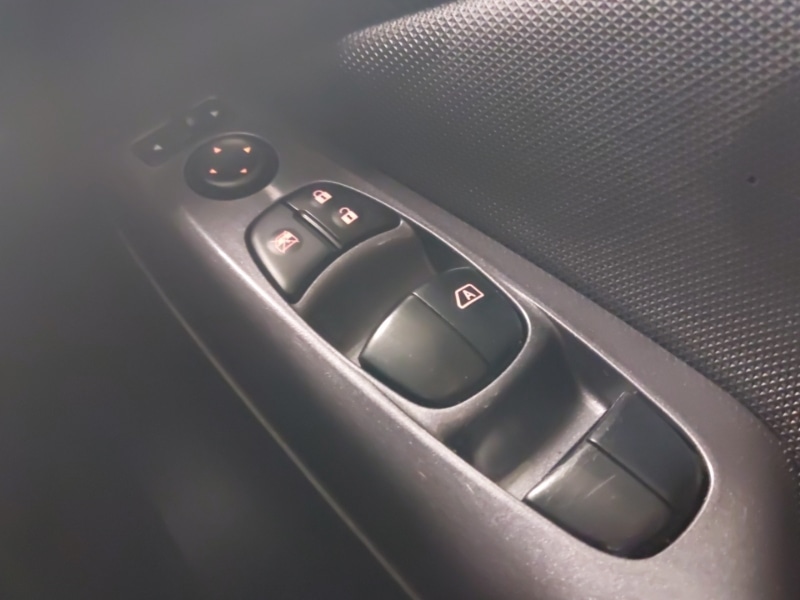 Used Nissan Juke 2022 for sale - 76987327: Photo 15