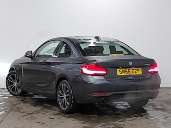 Used BMW 2 Series 2019 for sale - 77012546: Photo