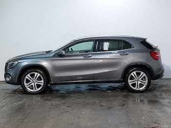 Used Mercedes-Benz GLA 2018 for sale - 76150524: Photo