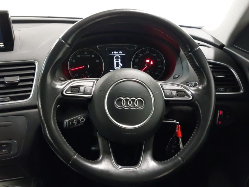 Used Audi Q3 2017 for sale - 77756179: Photo 10