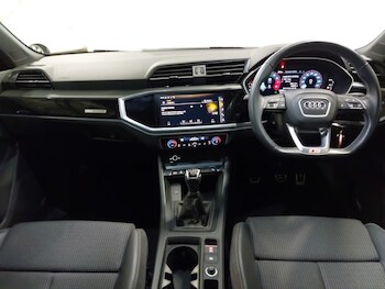 Used Audi Q3 2022 for sale - 77580117: Photo
