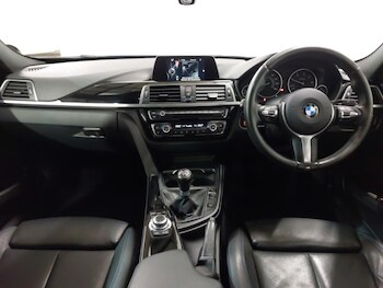 Used BMW 3 Series 2017 for sale - 76683639: Photo
