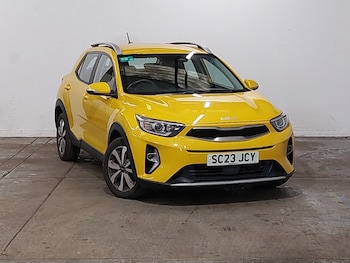 Used Kia Stonic 2023 for sale - 79561595: Photo
