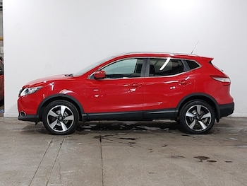 Used Nissan Qashqai 2017 for sale - 79501471: Photo