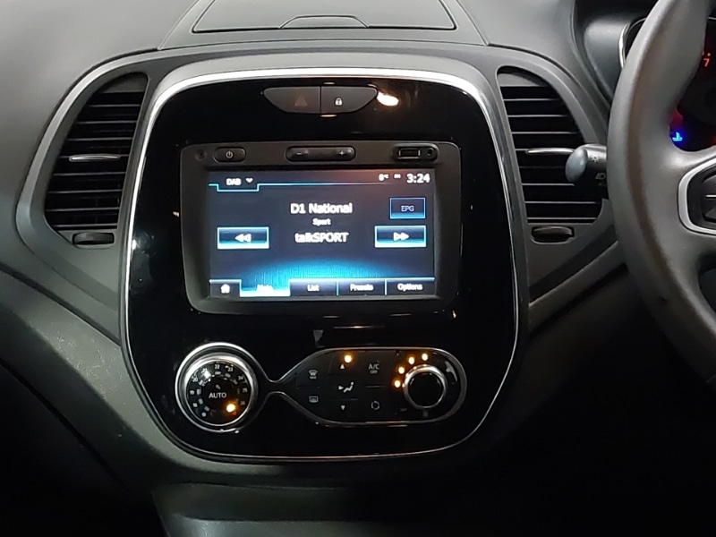 Used Renault Captur 2017 for sale - 77385719: Photo 11