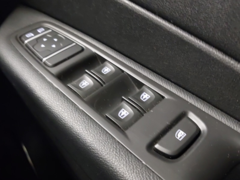 Used Renault Captur 2017 for sale - 77385719: Photo 18