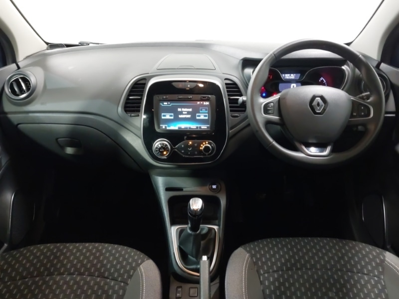 Used Renault Captur 2017 for sale - 77385719: Photo 2