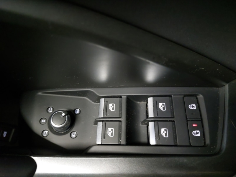 Used Audi Q3 2023 for sale - 76656547: Photo 19