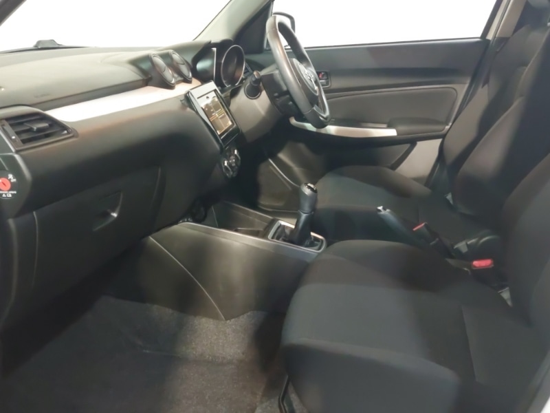 Used Suzuki Swift 2020 for sale - 76414428: Photo 5