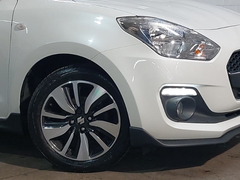 Used Suzuki Swift 2020 for sale - 76414428: Photo 9