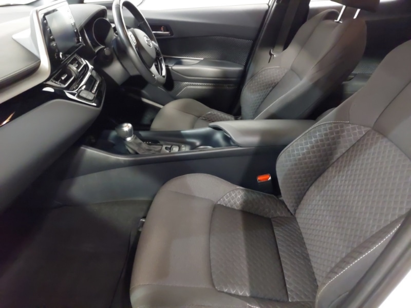 Used Toyota C-HR 2022 for sale - 76959147: Photo 5