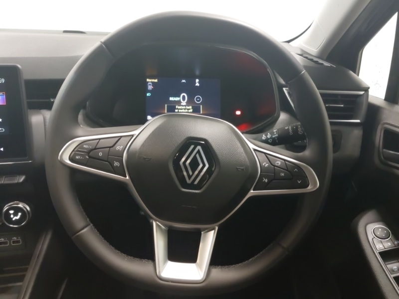 Used Renault Clio 2024 for sale - 77299935: Photo 10