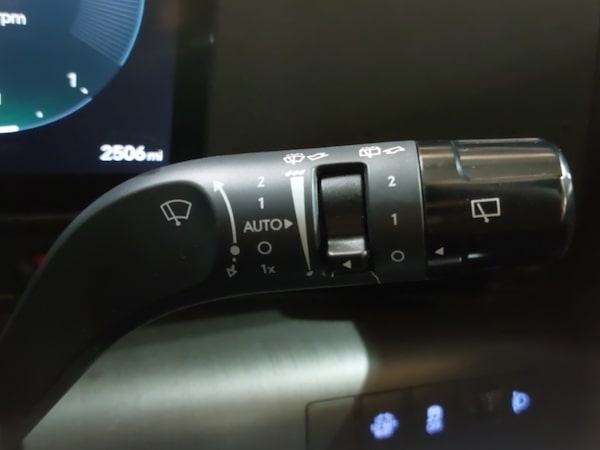 Used Hyundai KONA 2025 for sale - 76321289: Photo 14