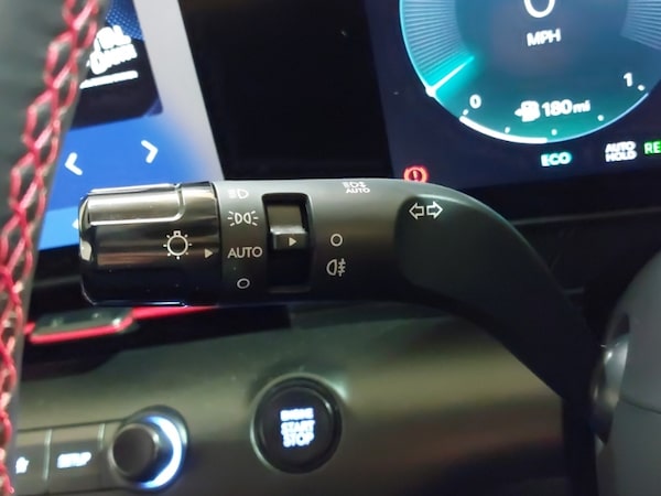 Used Hyundai KONA 2025 for sale - 76321289: Photo 15