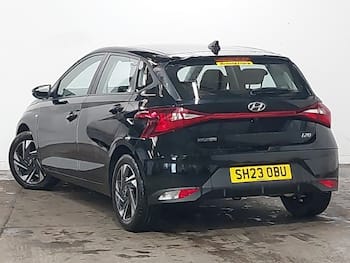 Used Hyundai i20 2023 for sale - 79607447: Photo