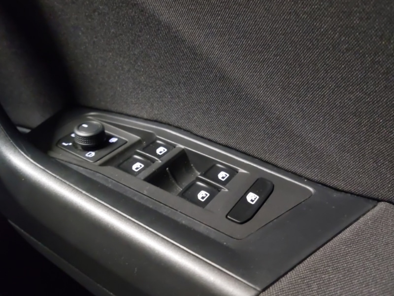 Used Volkswagen T-Roc 2022 for sale - 77433268: Photo 19