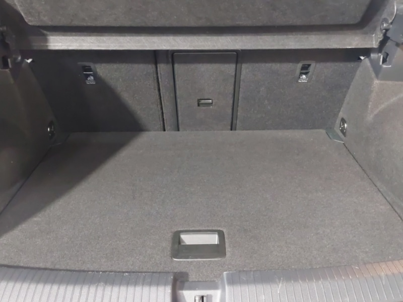 Used Volkswagen T-Roc 2022 for sale - 77433268: Photo 8