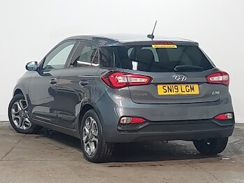 Used Hyundai i20 2019 for sale - 75900280: Photo