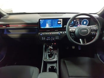 Used Hyundai KONA 2025 for sale - 76289246: Photo 2