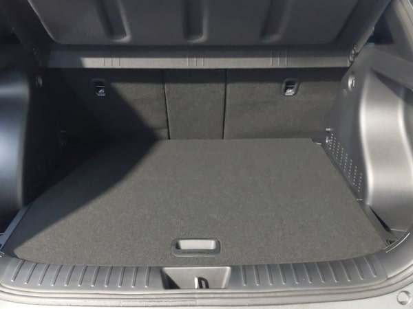 Used Hyundai KONA 2025 for sale - 76289246: Photo 8