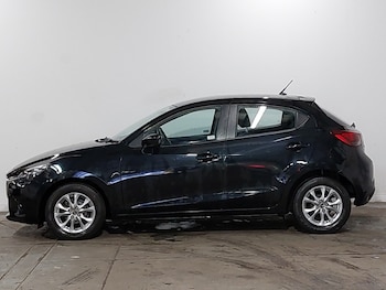 Used Mazda Mazda2 2017 for sale - 77544238: Photo
