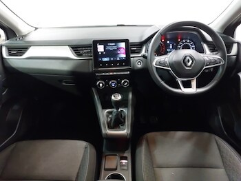 Used Renault Captur 2022 for sale - 77272991: Photo