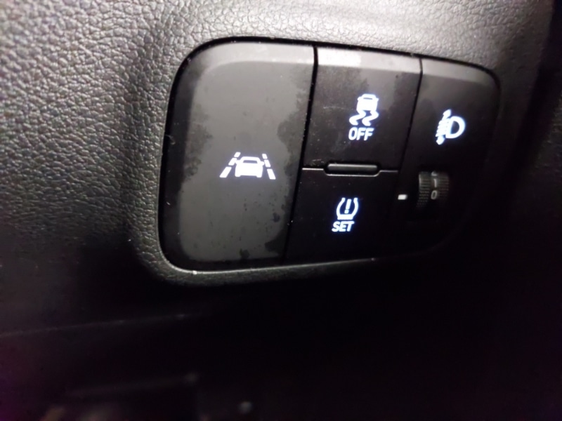 Used Hyundai i10 2023 for sale - 77922487: Photo 18