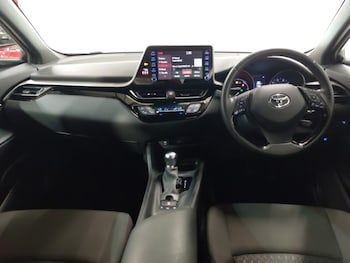 Used Toyota C-HR 2023 for sale - 78747683: Photo