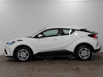 Used Toyota C-HR 2023 for sale - 78747683: Photo