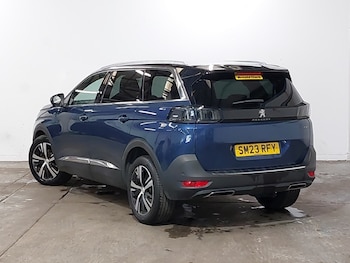 Used Peugeot 5008 2023 for sale - 79303070: Photo