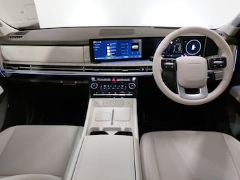 Used Hyundai Santa Fe 2025 for sale - 77736431: Photo