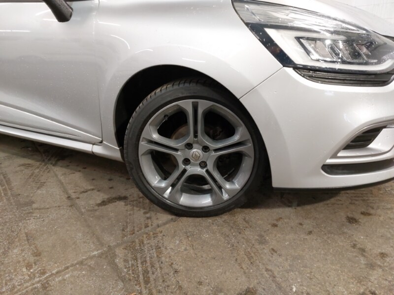 Used Renault Clio 2019 for sale - 76556589: Photo 9