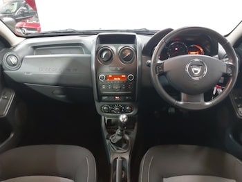 Used Dacia Duster 2016 for sale - 78693239: Photo