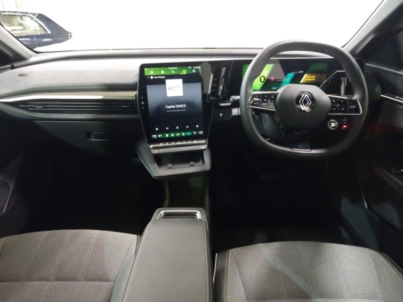 Used Renault Megane E Tech 2024 for sale - 77517841: Photo 2