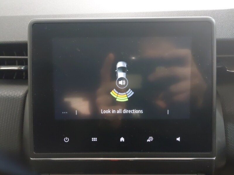 Used Renault Clio 2023 for sale - 77847158: Photo 18