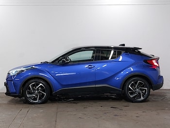 Used Toyota C-HR 2019 for sale - 79144083: Photo
